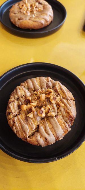 Cookie (chocolate chip with hazelnuts and hazelnutbutter on top) at Not Dog in Nice