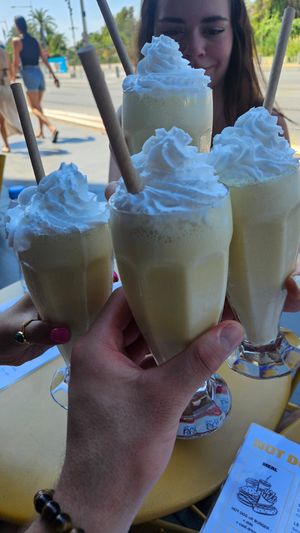 Mango and vanilla milkshakes at Not Dog in Nice