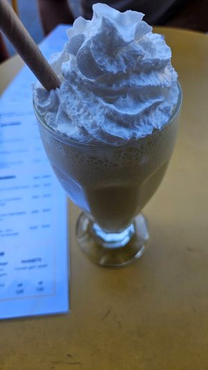 Mango at Not Dog in Nice