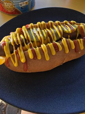 L'original with extra cheese at Not Dog in Nice