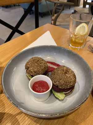 Beetroot Sliders  at Soul Sante in Dubai