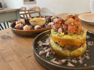 Spring rolls and tartare  at Green Kukunari in Crete