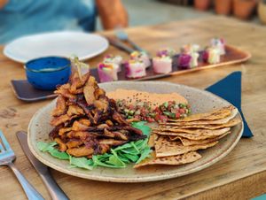 Gyros at Green Kukunari in Crete