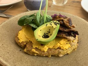 Omelette with Avocado and Gyros  at Green Kukunari in Crete