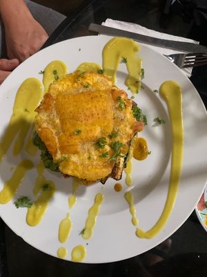 Plantain bun veggie burger  at Tostometro in Granada