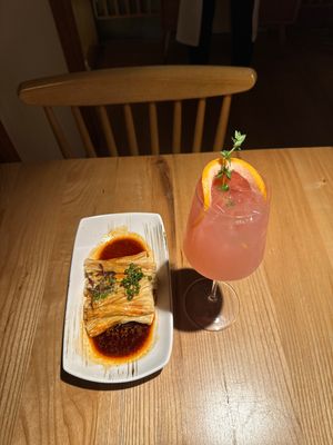   at Qīng Chún 庆春食堂 - Qingchun E Rd in Hangzhou