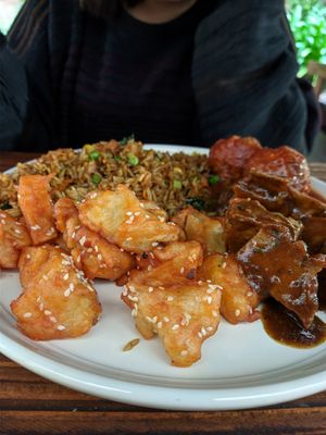 Por lejos los mejores platos veganos en Stgo! 💓 at Holy Bao in Santiago