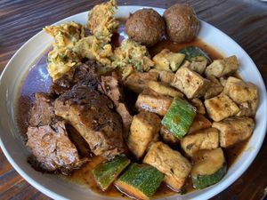 A “4 choices dish"  at Holy Bao in Santiago