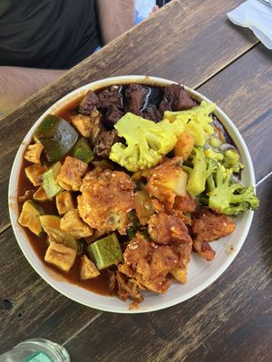 Veggies+ tofu + seitan + papas  at Holy Bao in Santiago