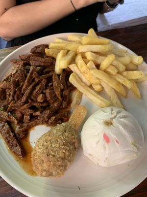 Chik’n drum stick , bao  at Holy Bao in Santiago