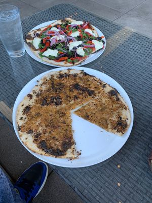 Gluten free garlic bread & pizza ( Vegetarian )  at MidiCi in San Mateo
