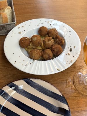 Croquetas con patatas y pipas  at Rincon de Alba in A Coruna