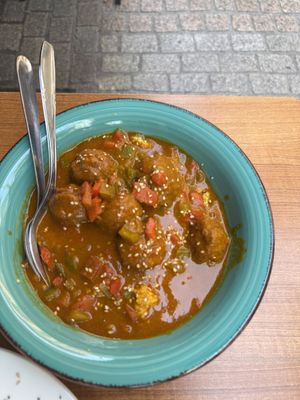 Albóndigas con couscous en salsa tikka masala   at Rincon de Alba in A Coruna