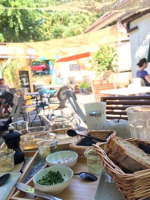 outdoor area  at JOE teecafe in Perchtoldsdorf