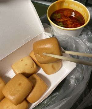 Chilli crab sauce with mantou at Greendot 绿一点 - Bishan in Central Singapore
