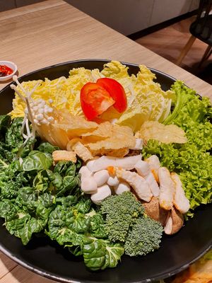 Mixed vege at Greendot 绿一点 - Bishan in Central Singapore