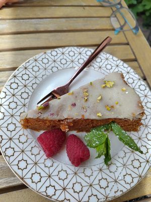 Carrot cake at Nana in Heidelberg