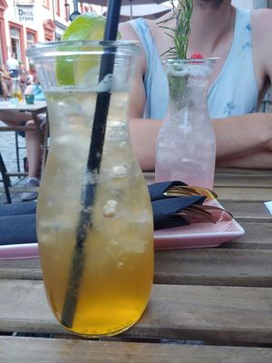 Iced tea and homemade lemonade at Nana in Heidelberg