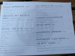 Drinks with vegan coffees (soy, oat, almond, coconut milk) and vegan milkshakes. at Nana in Heidelberg