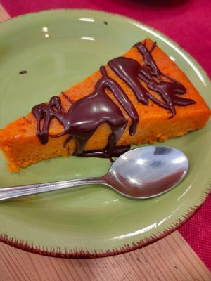 Tarta zanahoria at Teff Vegetariano in Elche