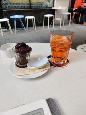  at Le Phare Cafe in Geneva