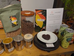 Spices and heart at Pure Kakaw in Amsterdam