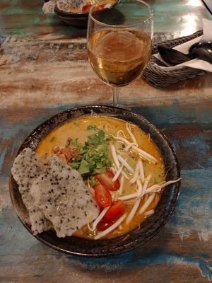 Curry Laksa at Umamitu by Papuvege in Lodz