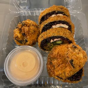 Tempura Black Dragon Maki at Ohana Sushi Vegan in Montreal