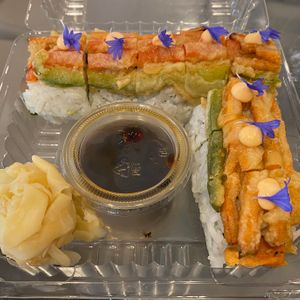 Mimosa Maki at Ohana Sushi Vegan in Montreal