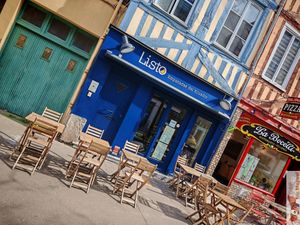 Facade at Listo in Rouen