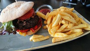 Quinoa Burger at Seehaus in Langenfeld