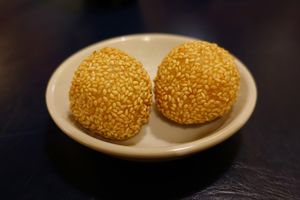Sesame balls at 3G Vegetarian Restaurant in Vancouver