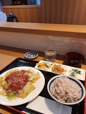 Fried oyster omelette set at Muku Taiwanese Vegetarian Food in Kyoto