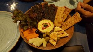 Mezze platter (vegan) at Una by Garde Manger in Raipur