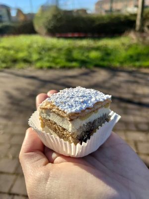  at Leccornie in Milan