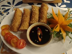 Spring rolls 😋 at Phin Coffee in Hoi An