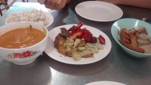 The chicken and the Beef (the red one) was the best  at Vegetarian in Rayong