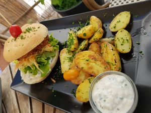 Bbq burger at Santas Oase in Solothurn