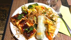 Vegan dishes from the buffet...the tofu glaced with peanutbutter is the best♡ at Bali Indonesisches in Iserlohn