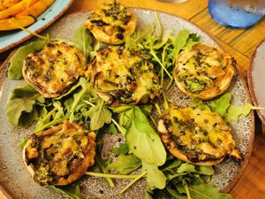 Vegan stuffed mushrooms at Yerbamate in Conil De La Frontera