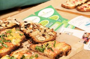 Pizza vegana at Yerbamate in Conil De La Frontera