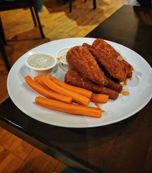 Vegan Nashville Hot Wings at Decades in Lancaster
