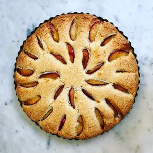 A whole array of different sweet stuff available! We also stock vegan ice cream handmade in Cornwall, nut cheezes by The Naturally Vegan Food Company and handmade organic bread! at Minkiemoo Bakery in Milton Keynes