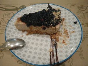 vegan cheesecake at El Girasol in Murcia