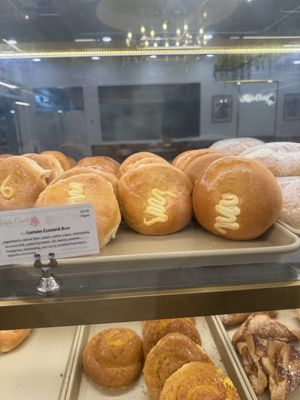 lemon custard bun  #Veganuary at Keefer Court in Eden Prairie