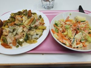 Vegan Alfredo pasta at Kipsari in Espoo