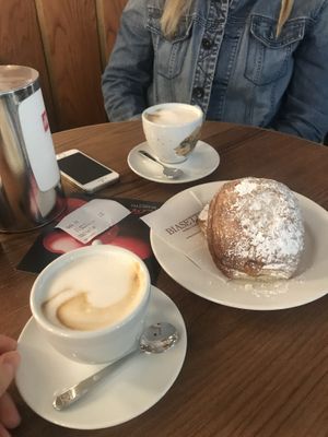 Vegan brioches with soy cappuccino at Biasetto in Padua
