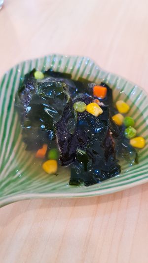 Seaweed Shumai with wakarne sauce at Bai Plu House in Bangkok