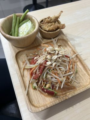 Papaya saladd  at Bai Plu House in Bangkok