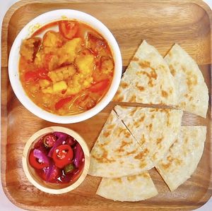 Potato curry & roti at Bai Plu House in Bangkok
